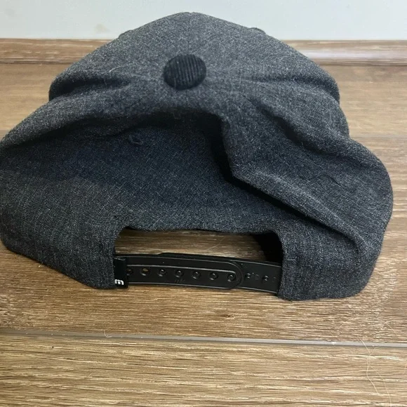 Travis Mathew Nightjar Hat - Picture 3 of 5